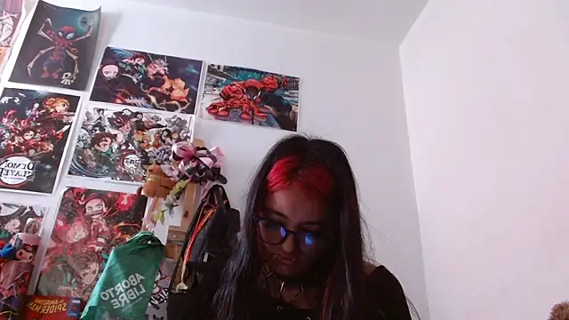 carolinerue online show from 01-10-26, 04:20