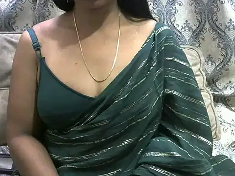 Snapshot of MISS_SOMIYA chatting on 11-07-25, 06:19 MISS SOMIYA online show from 11-07-25, 06:19