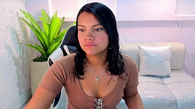 Snapshot of antonela_tp chatting on 09-17-25, 12:40 antonela tp online show from 09-17-25, 12:40