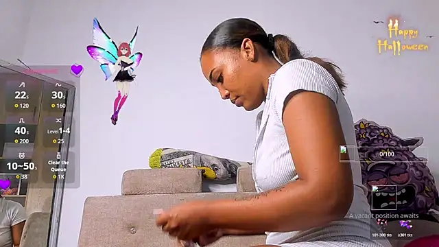 Snapshot of GiuliaCash chatting on 11-11-25, 03:23 GiuliaCash online show from 11-11-25, 03:23