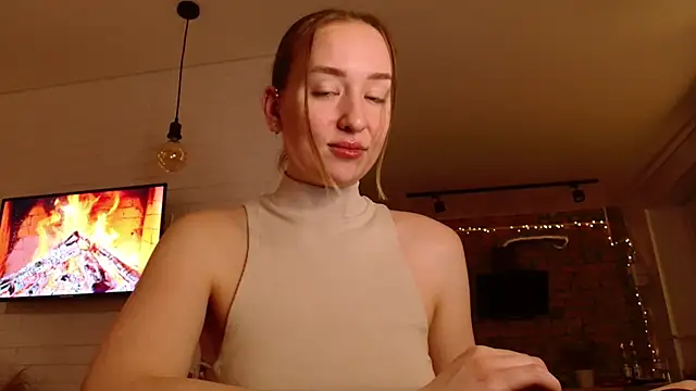 WhitePrincessLuna online show from 11-20-25, 03:23