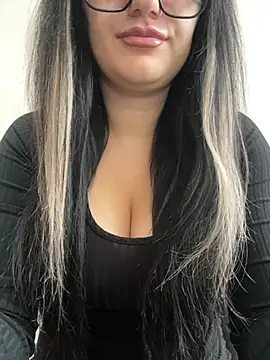 Molly-molly- online show from 06-17-26, 06:27