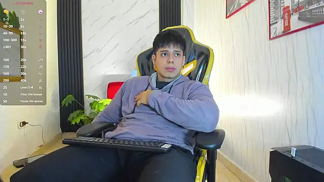 xKevyn online show from 11-21-25, 12:26