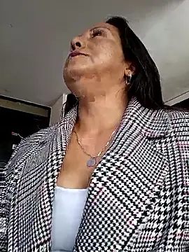 Misshot 01 online show from 09-29-25, 07:30