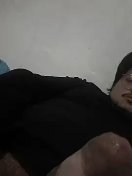 Snapshot of YOGOMXXX chatting on 03-26-26, 07:25 YOGOMXXX online show from 03-26-26, 07:25