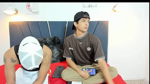 Snapshot of maicol_cum23 chatting on 09-17-25, 01:24 maicol cum23 online show from 09-17-25, 01:24