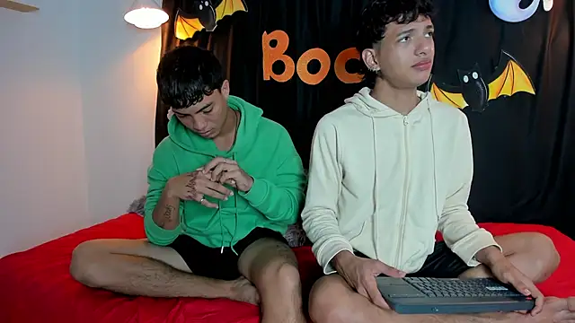 Snapshot of maicol_cum23 chatting on 10-29-25, 05:36 maicol cum23 online show from 10-29-25, 05:36