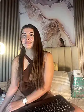 Snapshot of Dakota_Evanns chatting on 10-22-25, 08:41 Dakota Evanns online show from 10-22-25, 08:41