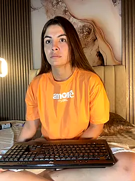 Snapshot of Dakota_Evanns chatting on 10-23-25, 02:16 Dakota Evanns online show from 10-23-25, 02:16