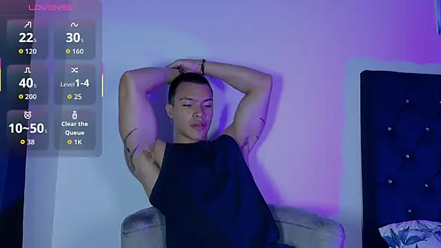 adriel escalante online show from 05-07-26, 03:23