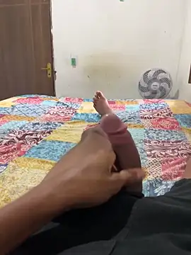 Roludo222346 online show from 02-26-26, 07:02