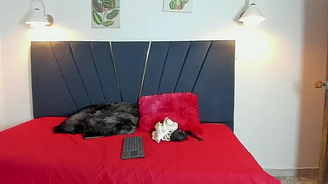 hotvain cum23 online show from 09-18-25, 04:47