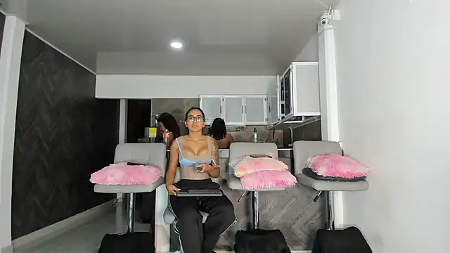 Melissa tylor69 online show from 05-02-26, 03:22