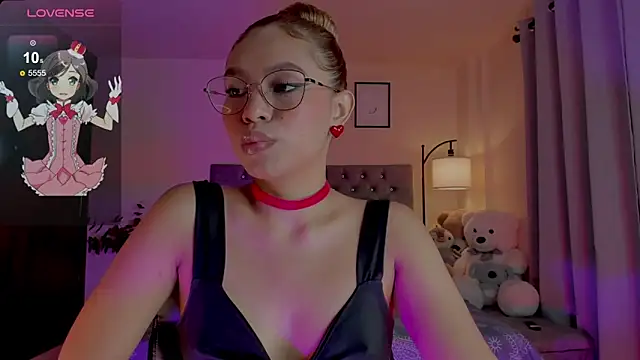 OxanaFedorova1- online show from 05-07-26, 08:25