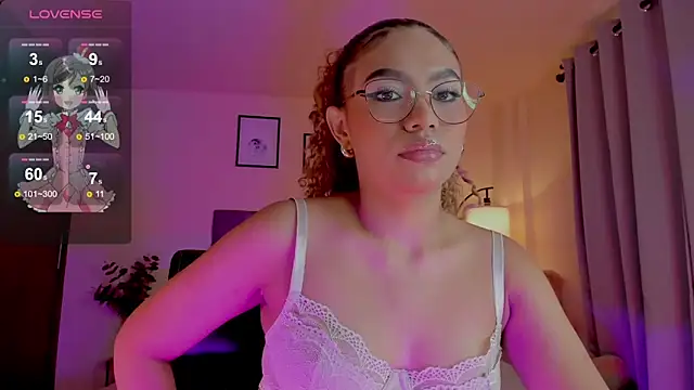 Snapshot of OxanaFedorova1- chatting on 06-19-26, 08:23 OxanaFedorova1- online show from 06-19-26, 08:23