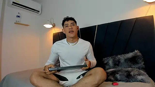 ryan cum23 online show from 11-06-25, 11:59