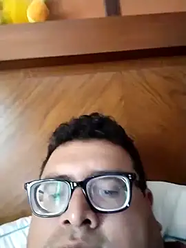 Santiagoqro85 online show from 09-14-25, 03:55