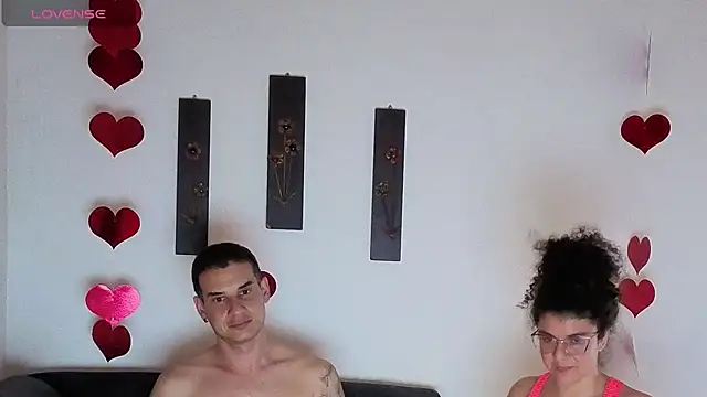 kloe-robert online show from 09-27-25, 07:52