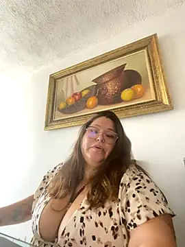 Snapshot of BigBoss_Paris69 chatting on 09-16-25, 04:19 BigBoss Paris69 online show from 09-16-25, 04:19