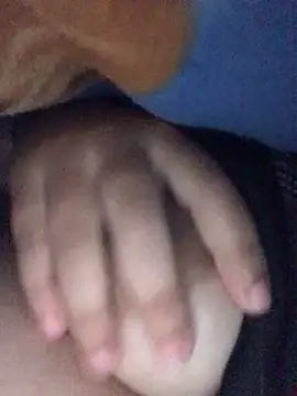 luzmelzinha online show from 10-02-25, 04:41