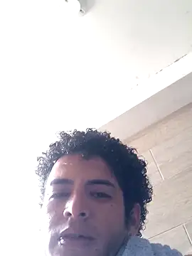 ThiagoFernandezChancay25 online show from 09-18-25, 05:15
