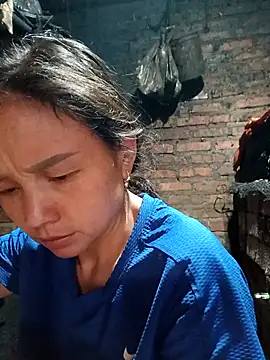 Snapshot of kemtuoi-sex chatting on 09-30-25, 12:48 kemtuoi-sex online show from 09-30-25, 12:48