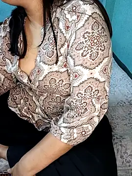 BAISHAKHI32456 online show from 09-26-25, 04:33