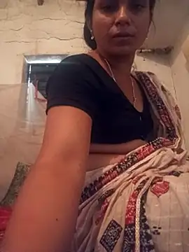 Snapshot of Notyriya7 chatting on 04-13-26, 05:02 Notyriya7 online show from 04-13-26, 05:02