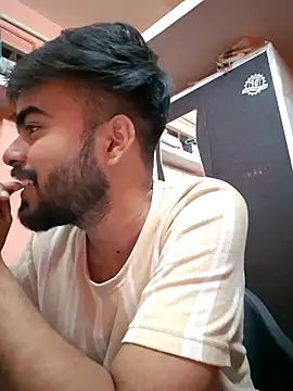 Snapshot of soniriyaa010101 chatting on 03-21-26, 08:23 soniriyaa010101 online show from 03-21-26, 08:23