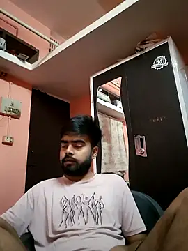 Snapshot of soniriyaa010101 chatting on 03-25-26, 09:04 soniriyaa010101 online show from 03-25-26, 09:04