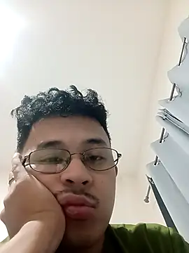 itsyour Asianboy15 online show from 04-15-26, 12:23