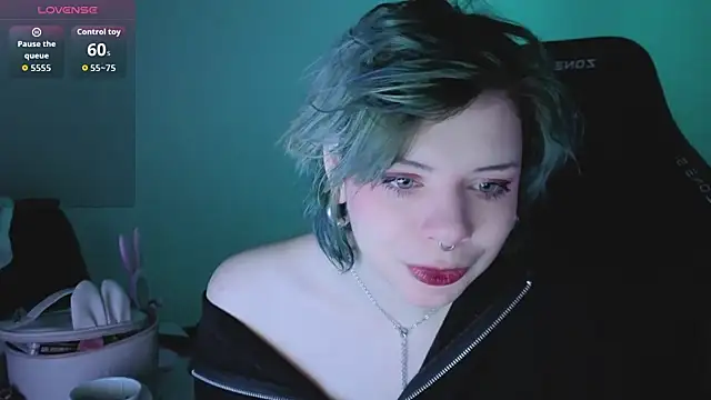 Alice Zev online show from 09-24-25, 08:45