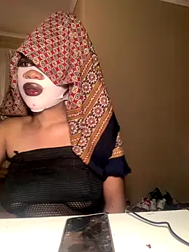 snowwhittie online show from 09-25-25, 04:49