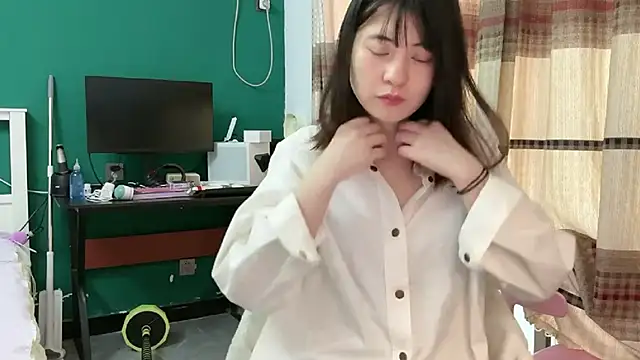 Snapshot of xuanxuanOo chatting on 09-25-25, 07:12 xuanxuanOo online show from 09-25-25, 07:12