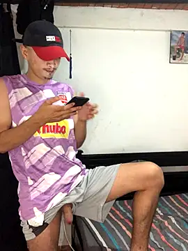 CORONEL 32 online show from 09-23-25, 03:20