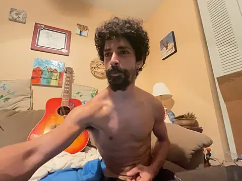 Snapshot of Stringin69 chatting on 09-27-25, 06:07 Stringin69 online show from 09-27-25, 06:07