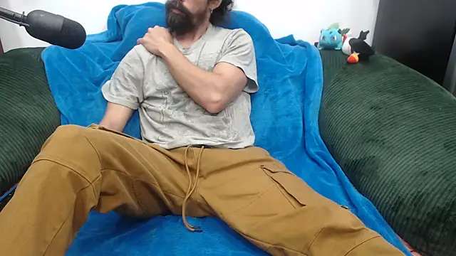 Stringin69 online show from 05-10-26, 03:44