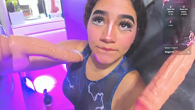 Snapshot of mia_cataleiya chatting on 04-26-26, 11:30 mia cataleiya online show from 04-26-26, 11:30