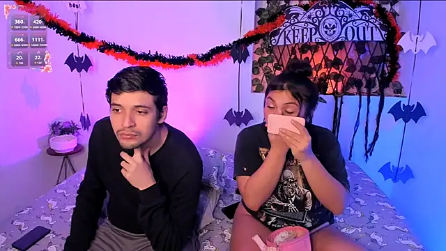 Snapshot of kylietimothee chatting on 10-14-25, 06:47 kylietimothee online show from 10-14-25, 06:47