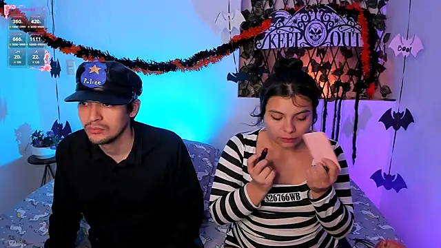 Snapshot of kylietimothee chatting on 10-23-25, 05:07 kylietimothee online show from 10-23-25, 05:07