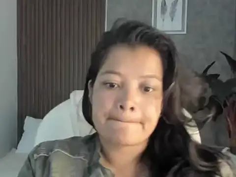 Scarletth Moon online show from 10-30-25, 01:12