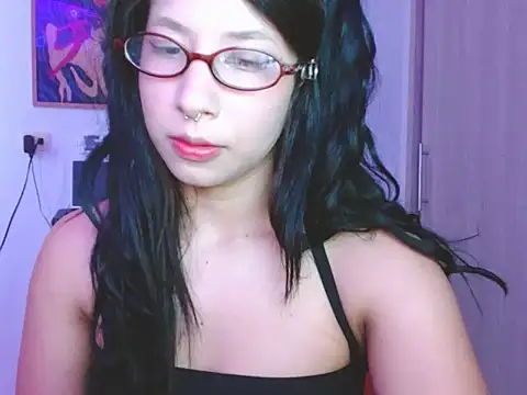 Snapshot of babyvavi chatting on 06-20-26, 02:42 babyvavi online show from 06-20-26, 02:42