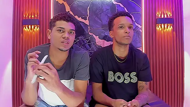 Dinasty Moon  online show from 10-22-25, 11:54