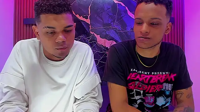 Dinasty Moon  online show from 10-23-25, 12:15