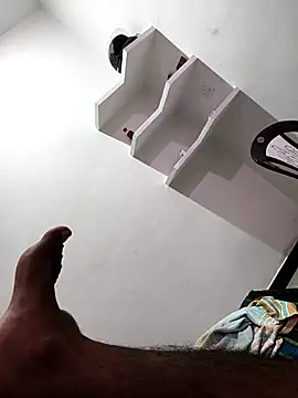 Chanderi19 online show from 09-26-25, 05:17