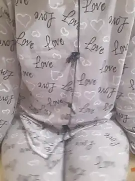 Snapshot of Lamya-dalo3a chatting on 11-22-25, 12:09 Lamya-dalo3a online show from 11-22-25, 12:09