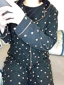 Snapshot of Lamya-dalo3a chatting on 01-15-26, 01:32 Lamya-dalo3a online show from 01-15-26, 01:32