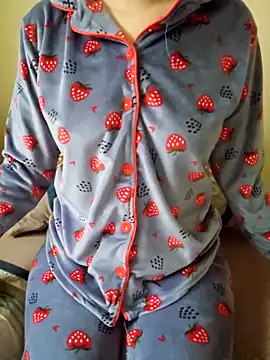 Snapshot of Lamya-dalo3a chatting on 02-08-26, 03:04 Lamya-dalo3a online show from 02-08-26, 03:04