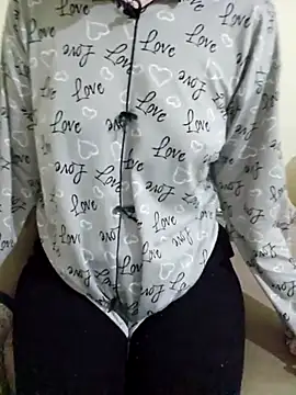 Snapshot of Lamya-dalo3a chatting on 02-22-26, 08:51 Lamya-dalo3a online show from 02-22-26, 08:51