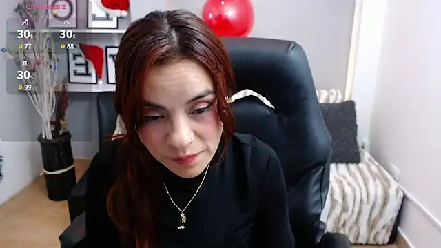 KendallWood  online show from 12-18-25, 08:59